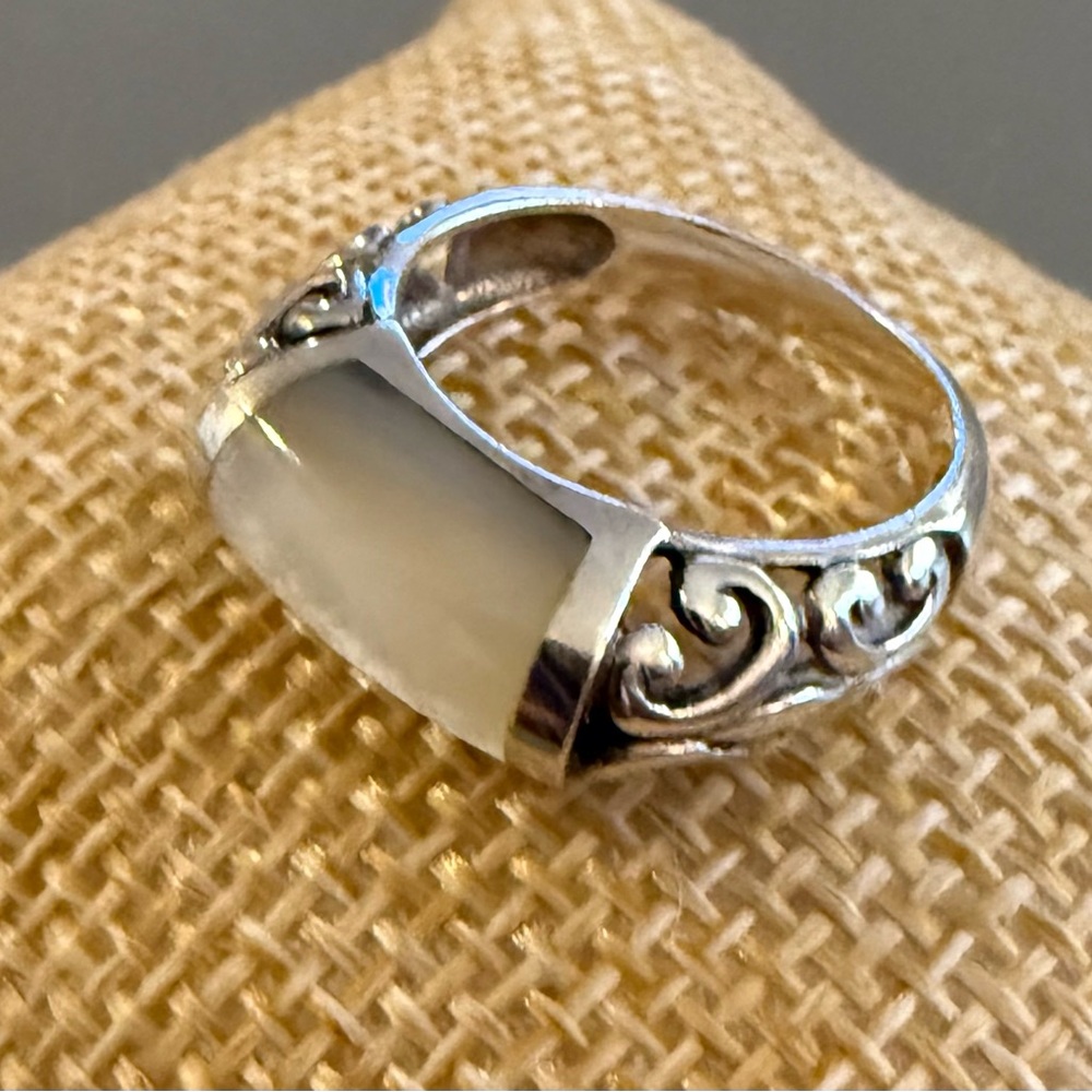 Sterling Silver White Stone Scroll Band Ring